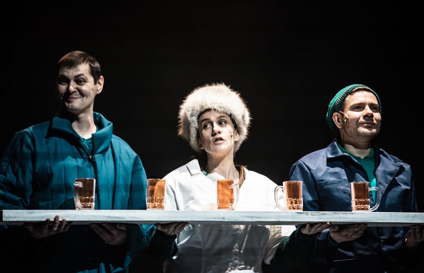 Прыг-скок, обвалился потолок